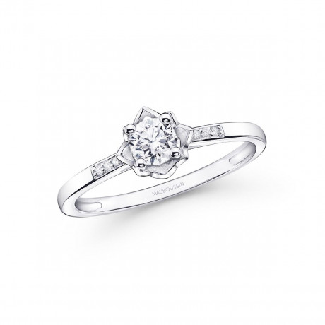 Ma Reine d'Amour No. 3 ring, white gold and diamonds